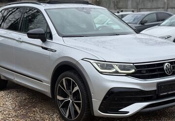 VW Tiguan 132.345 km 30.990 &euro; Berlin 12349