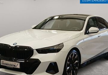 BMW 550 32.240 km 71.900 &euro; Berlin 12683