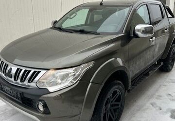 Mitsubishi L200 123.000 km 18.999 &euro; berlin 12305