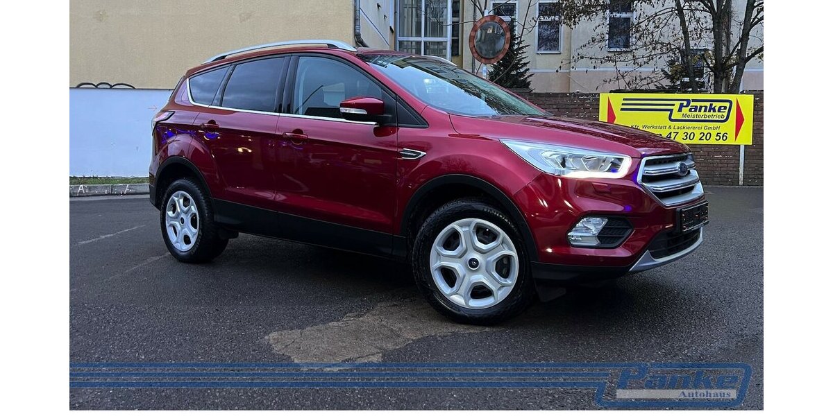 Ford Kuga Automatik*Navi*Carplay*SHZ*Tempo* 63.647 km 14.990 &euro; Berlin 13187