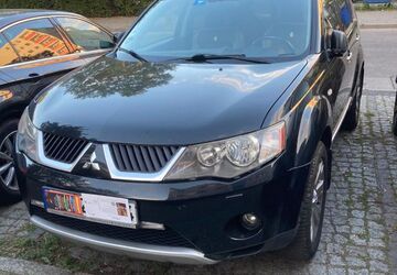 Mitsubishi Outlander 232.300 km 5.450 &euro; Berlin 13359