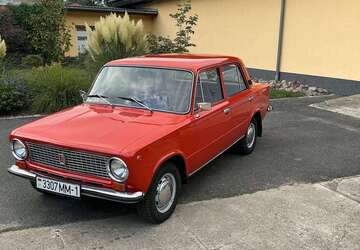 Lada 1200 54.000 km 8.900 &euro; Wandlitz OT Schönerlinde 16348