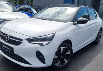 Opel Corsa 28.383 km 14.480 &euro; Potsdam 14480