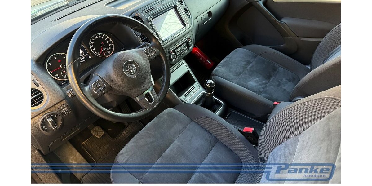 VW Tiguan Sport*AHK*R-Cam*Alca*WR+SR**Tempo*Ambiete 213.970 km 10.980 &euro; Berlin 13187