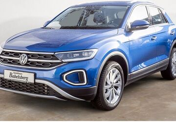 VW T-Roc 9.793 km 32.490 &euro; Potsdam 14482