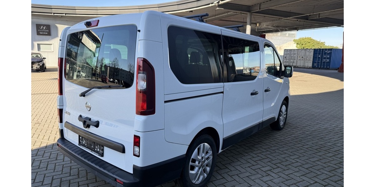 Nissan NV300 Kombi L1H1 PREMIUM Navi 8 Sitzplätze 92.493 km 19.400 &euro; Berlin 10247