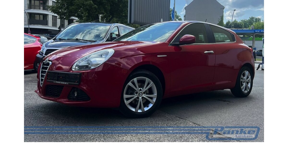 Alfa Romeo Giulietta 1.4 TB 16V Turismo*PDC*2Hand*LED*Tempo 125.000 km 6.480 &euro; Berlin 13187