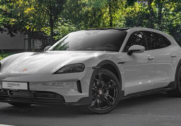 Porsche Taycan 7.900 km 121.900 &euro; Berlin 10587