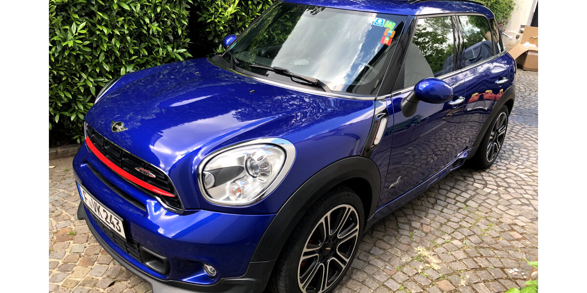 Mini Countryman 104.000 km 15.250 &euro; Berlin 10178