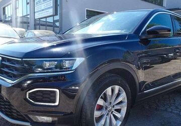 VW T-Roc 185.627 km 15.900 &euro; Falkensee 14612