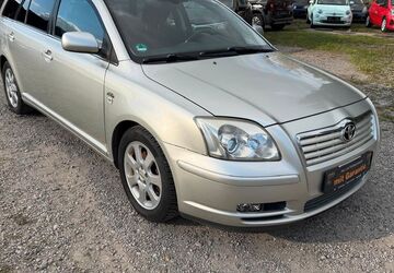 Toyota Avensis 290.000 km 2.490 &euro; Berlin 13127