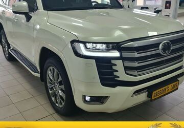 Toyota Land Cruiser 5 km 167.735 &euro; Berlin 10785