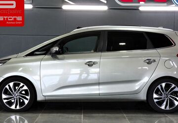 Kia Carens 102.580 km 14.950 &euro; Falkensee 14612