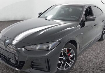 BMW i4 14.300 km 45.950 &euro; Teltow 14513