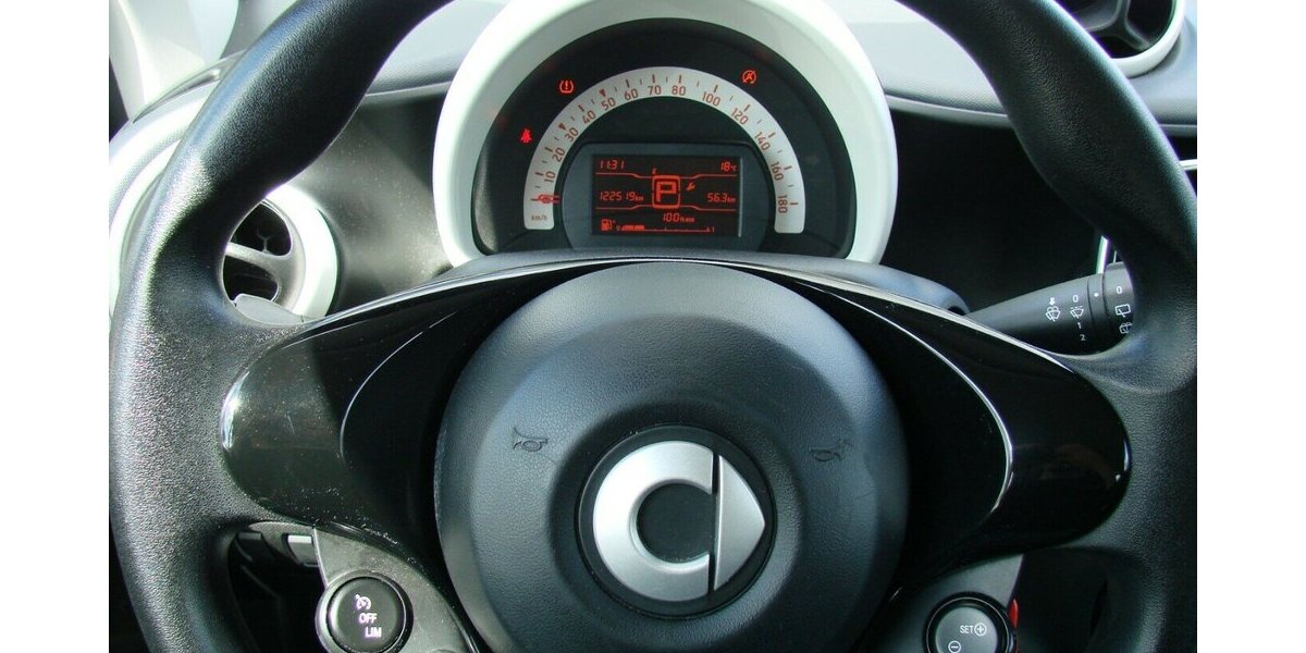 Smart ForTwo Coupé Pure Cool & Audio Tempomat 122.519 km 8.980 &euro; Falkensee 14612