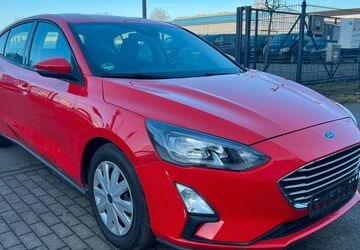 Ford Focus 40.000 km 11.900 &euro; Wildau 15745