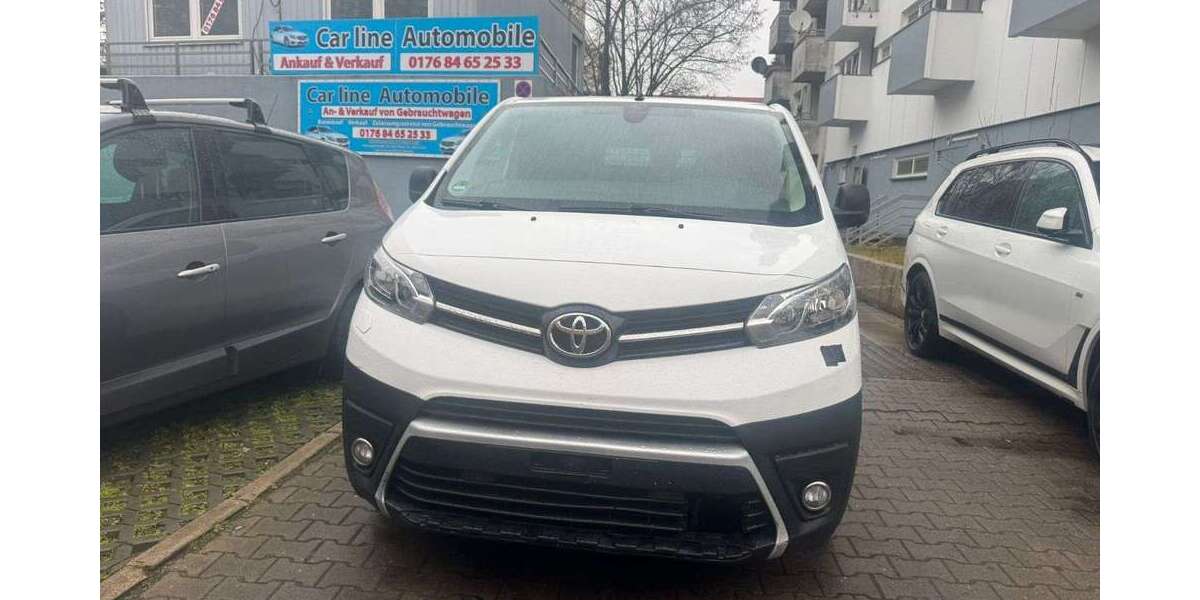 Toyota Proace 90.000 km 13.500 &euro; Berlin 12105