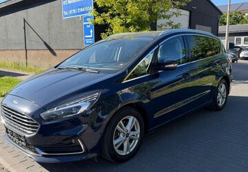 Ford S-Max 219.700 km 8.900 &euro; Berlin 12681