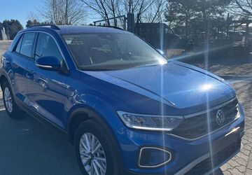 VW T-Roc 177.753 km 13.900 &euro; Mittenwalde 15749