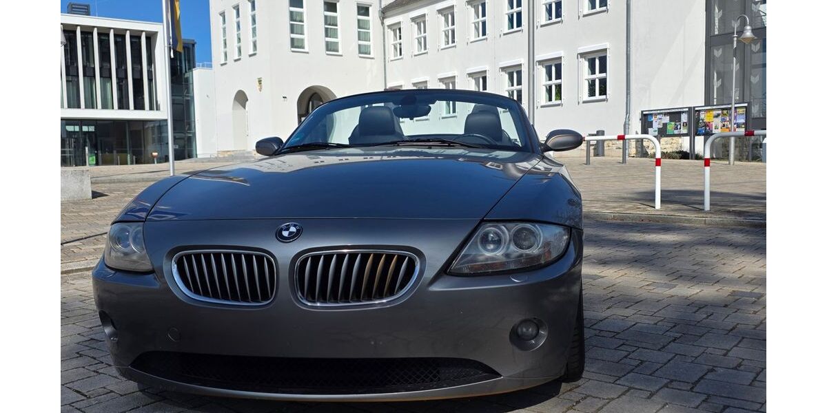 BMW Z4 204.453 km 9.900 &euro; Hohen Neuendorf 16540