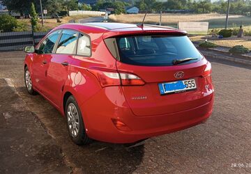 Hyundai i30 106.000 km 7.777 &euro; Gossersweiler-Stein 76857