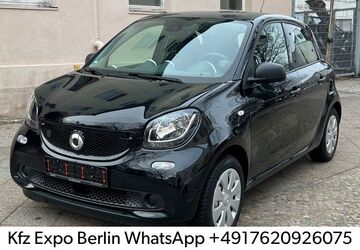 Smart ForFour 29.631 km 9.300 &euro; Berlin 13359
