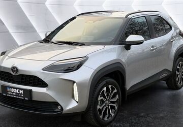 Toyota Yaris Cross 7.642 km 26.480 &euro; Zeesen 15711