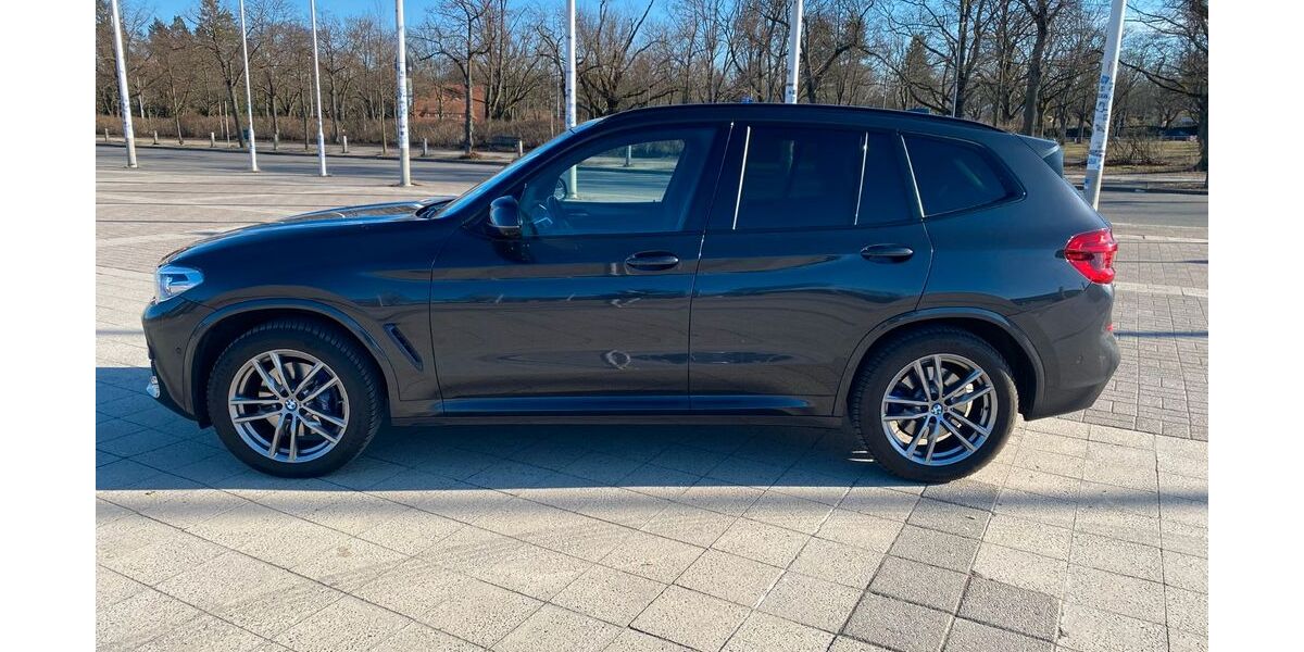 BMW X3 62.500 km 29.800 &euro; Berlin 14052