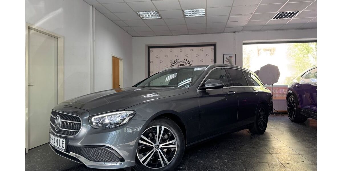 Mercedes-Benz E 200 29.948 km 33.990 &euro; Berlin 10829