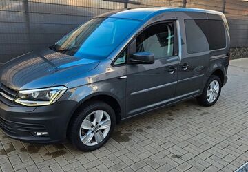 VW Caddy 16.566 km 23.400 &euro; Berlin 13127