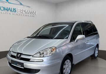 Peugeot 807 71.435 km 12.880 &euro; Berlin 12351