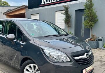 Opel Meriva 113.000 km 8.990 &euro; Berlin 13088
