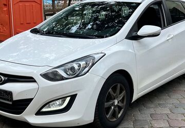 Hyundai i30 255.000 km 3.800 &euro; Berlin 13359