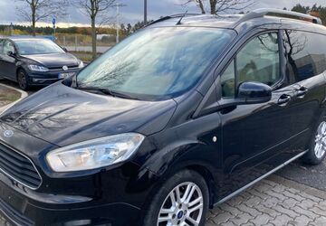 Ford Courier 220.000 km 4.990 &euro; Berlin 12109
