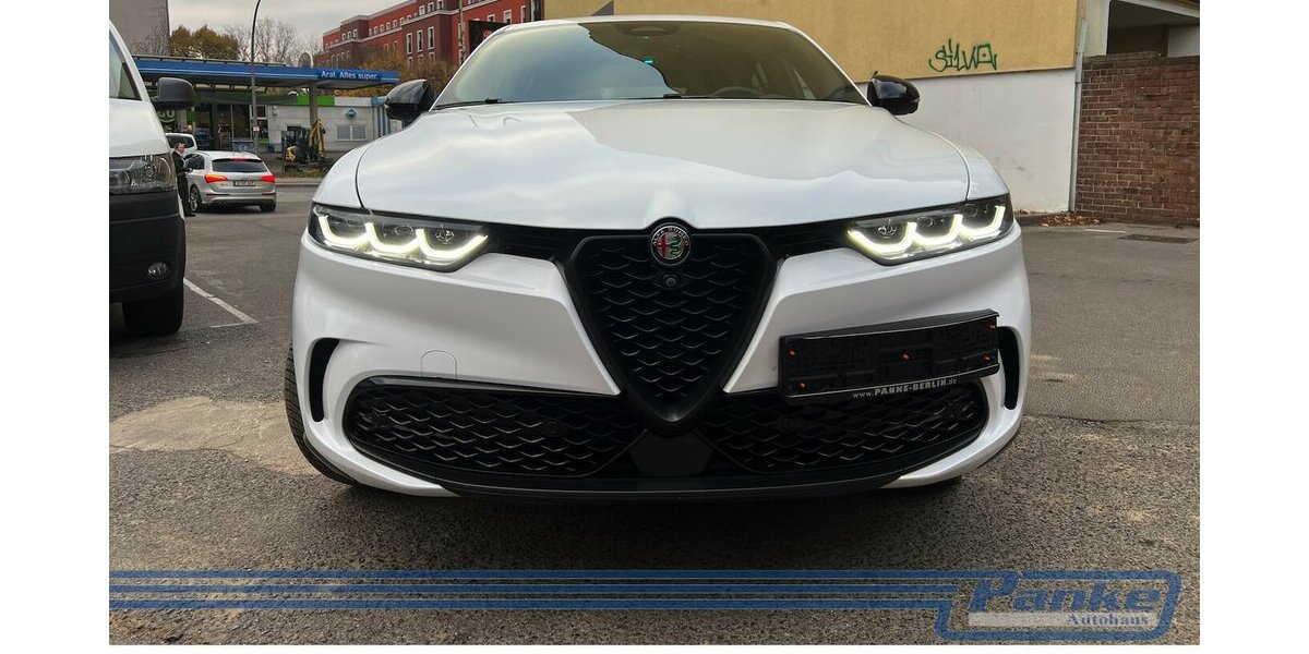 Alfa Romeo Tonale Veloce 1.3 VGT Plug-In-Hybrid Q4*H/K*360° 26.438 km 27.990 &euro; Berlin 13187