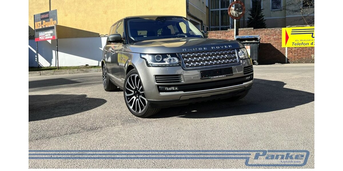 Land Rover Range Rover Vogue 4.4*Pano*LuftF*AHK*SoftC*ACC* 191.145 km 28.990 &euro; Berlin 13187