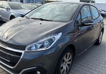 Peugeot 208 148.900 km 4.500 &euro; Wildau 15745