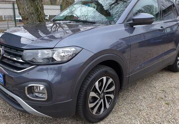 VW T-Cross 30.428 km 22.980 &euro; Berlin 13088