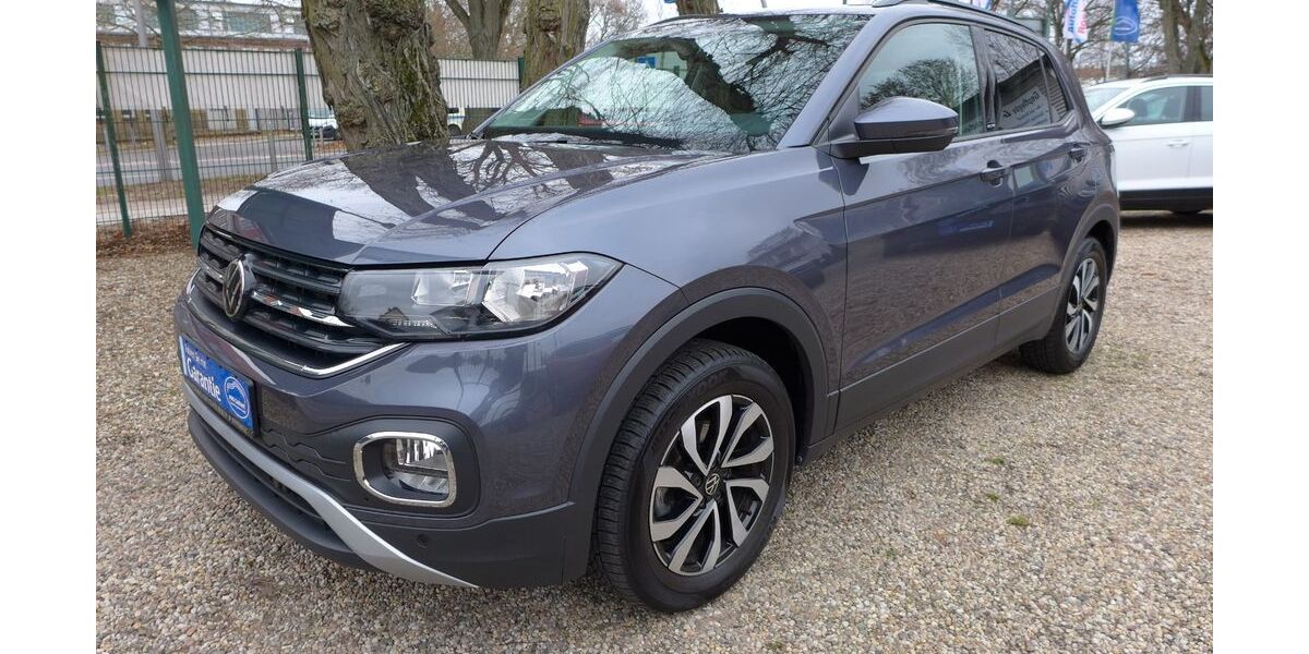VW T-Cross 30.428 km 22.980 &euro; Berlin 13088