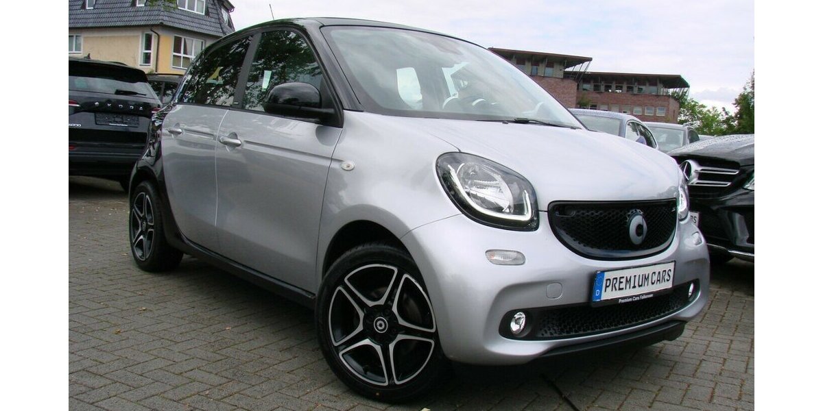 Smart ForFour Passion Faltdach Kamera JBL PDC 51.172 km 11.980 &euro; Falkensee 14612
