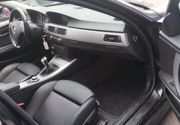 BMW 318 200.000 km 3.499 &euro; Berlin 13405