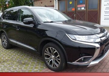Mitsubishi Outlander 115.656 km 15.990 &euro; Potsdam-Drewitz 14480