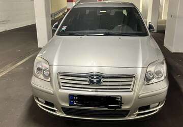 Toyota Avensis 220.000 km 2.500 &euro; Berlin 13629