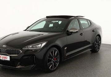 Kia Stinger 39.385 km 33.890 &euro; Berlin 13599