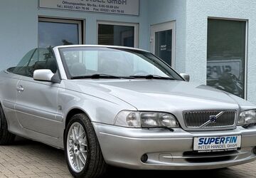 Volvo C70 114.404 km 6.990 &euro; Falkensee 14612