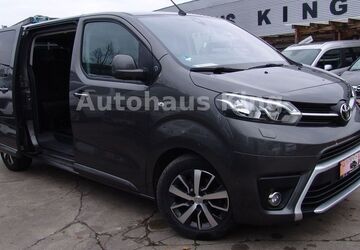 Toyota Proace (Verso) 110.000 km 26.000 &euro; Berlin 12681