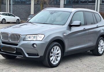BMW X3 257.000 km 12.200 &euro; Berlin 12524