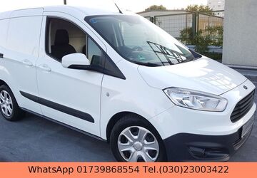 Ford Transit Courier 80.900 km 10.200 &euro; Berlin 13581