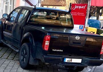 Nissan Navara 150.000 km 14.500 &euro; Potsdam 14467