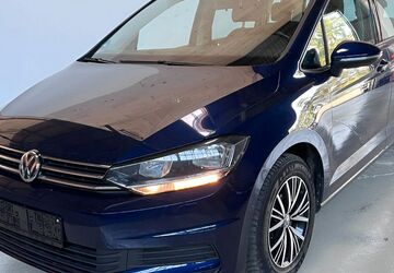 VW Touran 152.738 km 16.600 &euro; Potsdam-Drewitz b.Berlin 14478